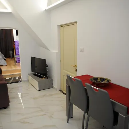 Lägenhet La Casa Di Alice *